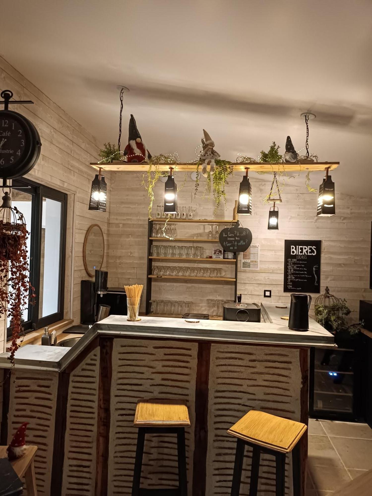 Le Nichoir Hotel Lion-en-Sullias Екстериор снимка